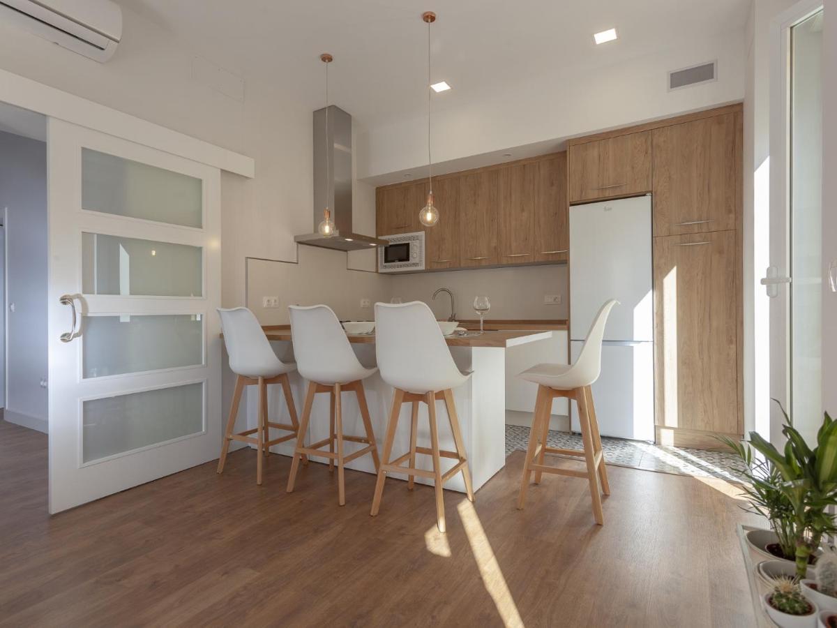 Rd Aparcamiento Incluido Triana Luminoso Comodo Apartamento 2Bd 2Bth Seville Ngoại thất bức ảnh